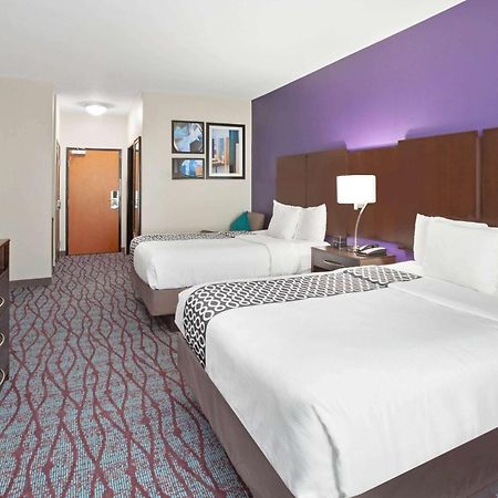 La Quinta By Wyndham Pasadena North Hotel Room photo
